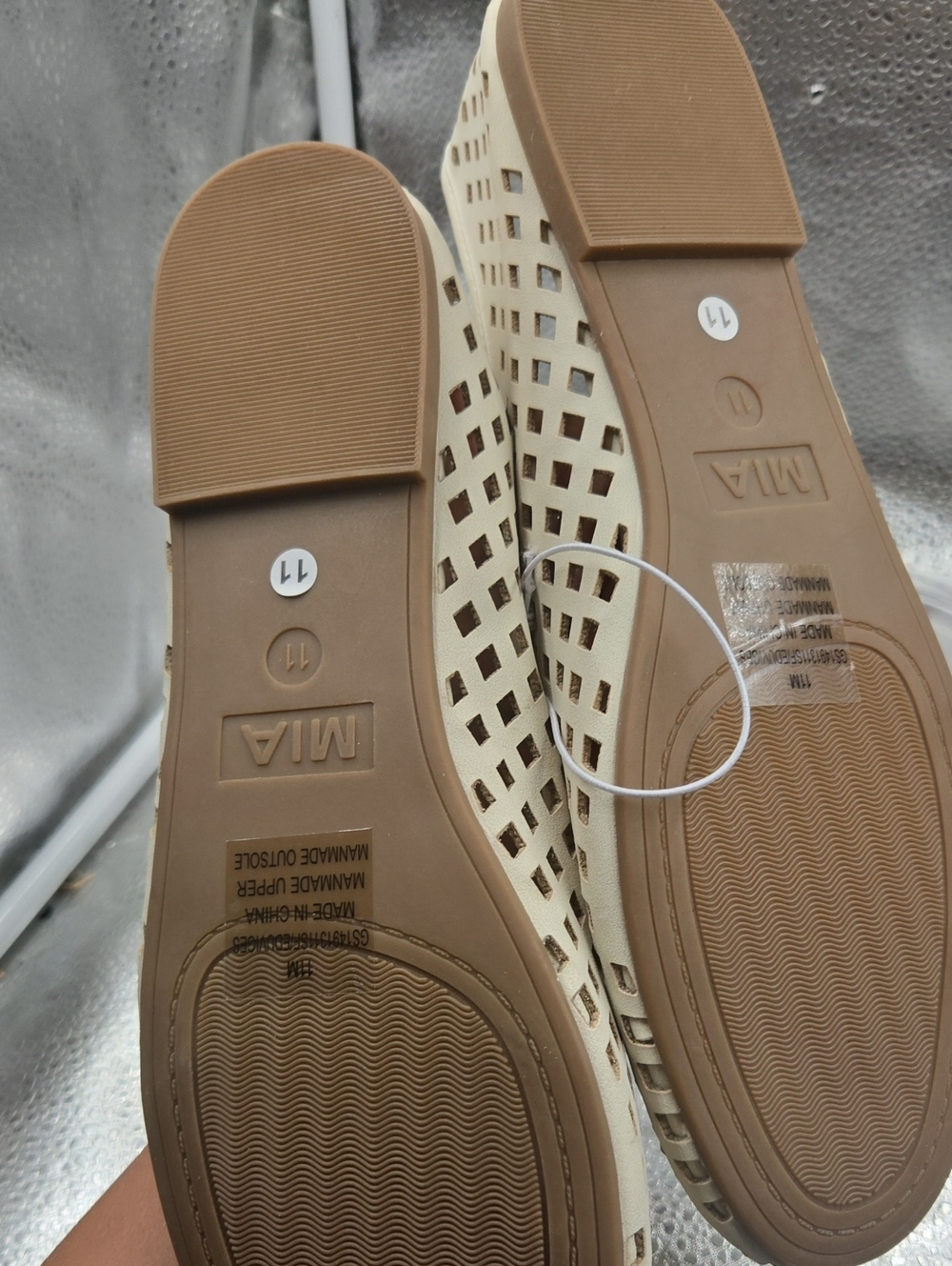 A2 Cream Mia Shoe Sz 11. - Picture 4 of 4